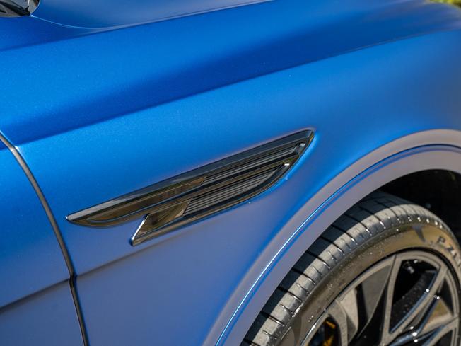 BENTLEY Bentayga Photo 39