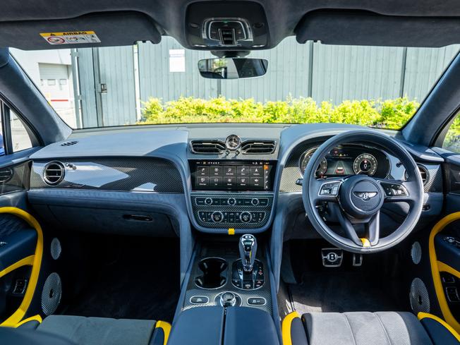 BENTLEY Bentayga Photo 4