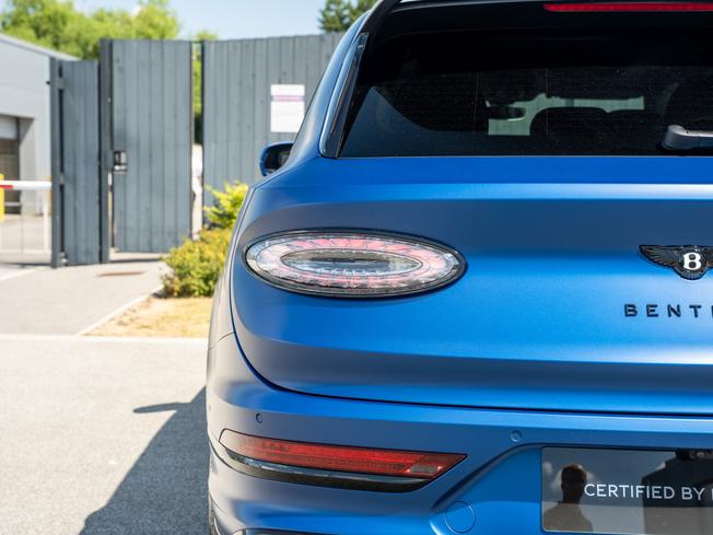 BENTLEY Bentayga Photo 42