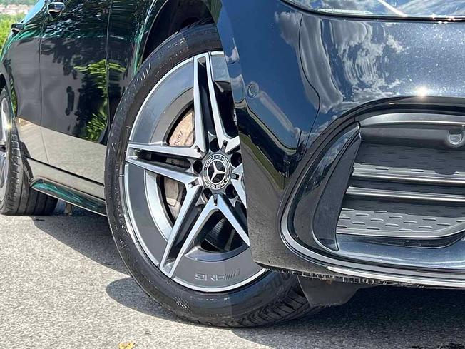 MERCEDES-BENZ C Class Photo 14