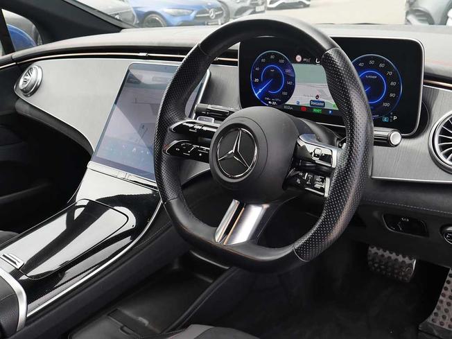 MERCEDES-BENZ Eqe Photo 34