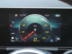 MERCEDES-BENZ GLA Photo 4