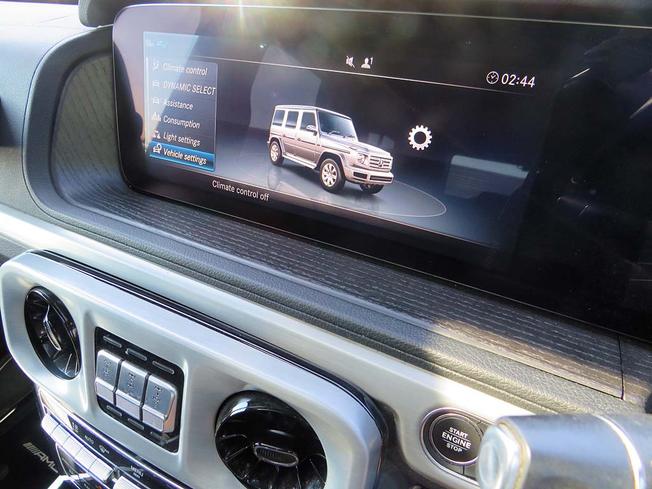 MERCEDES-BENZ G Class Photo 25