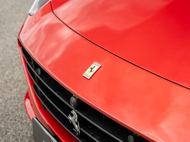 FERRARI California Photo 43