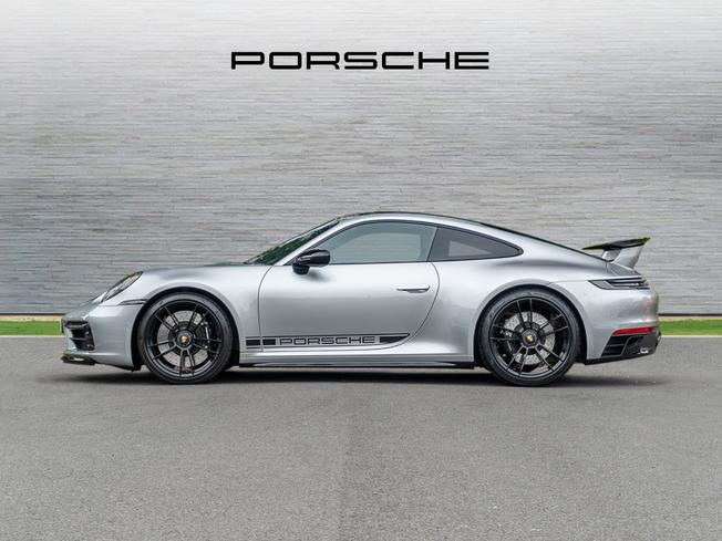 PORSCHE 911 Photo 5