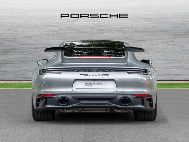 PORSCHE 911 Photo 7