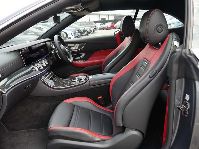 MERCEDES-BENZ E Class Photo 28