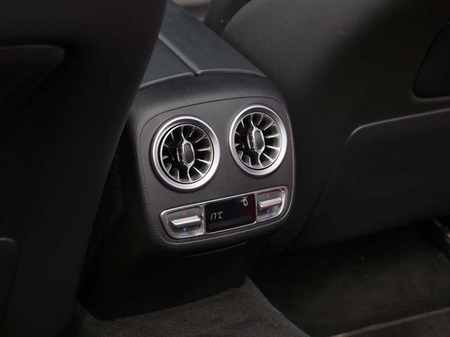 MERCEDES-BENZ E Class Photo 34