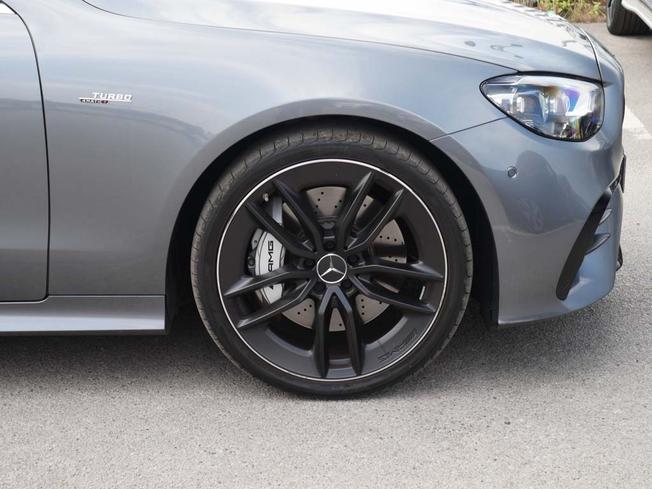 MERCEDES-BENZ E Class Photo 6
