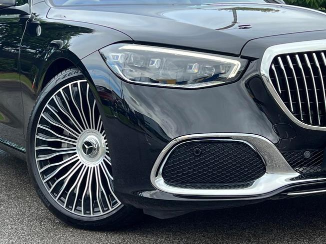 MERCEDES-BENZ Maybach S Class Photo 12