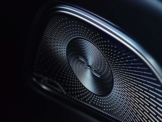 MERCEDES-BENZ E Class Photo 19