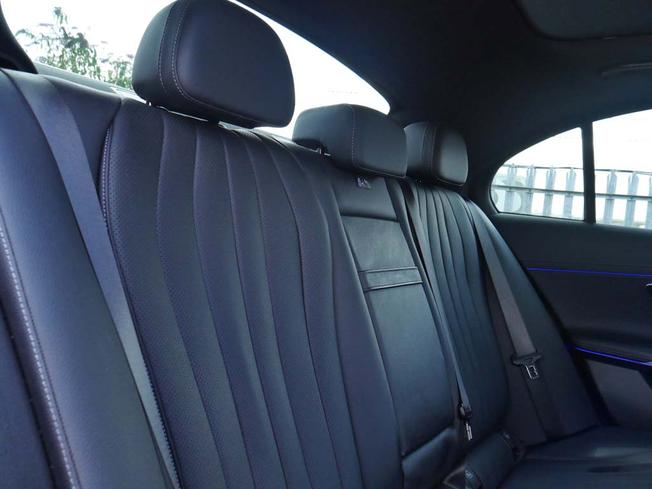 MERCEDES-BENZ E Class Photo 28