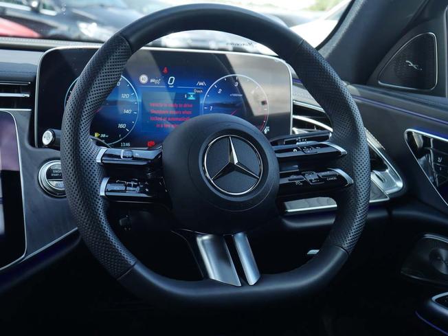 MERCEDES-BENZ E Class Photo 43