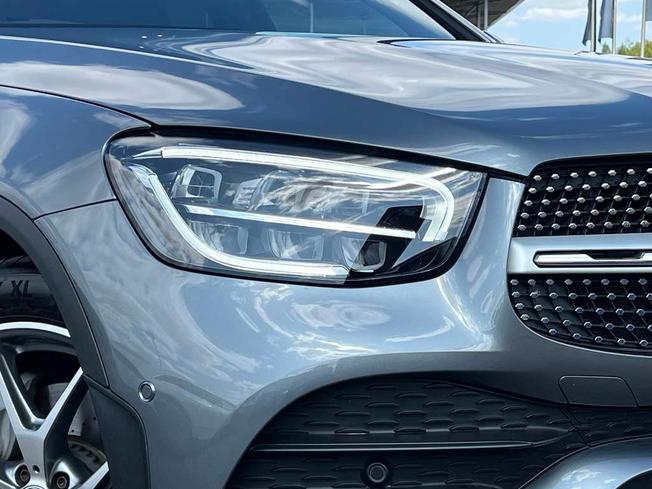 MERCEDES-BENZ Glc Photo 13