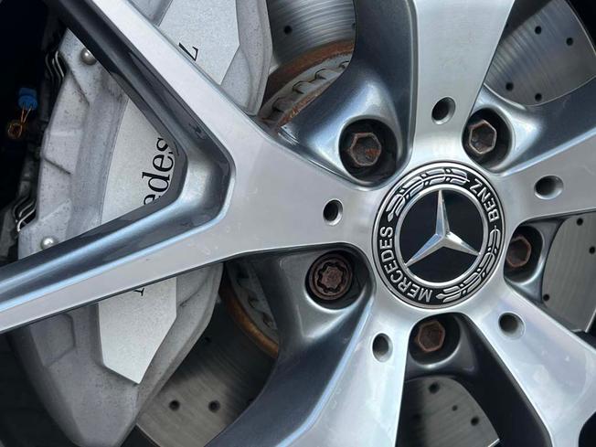 MERCEDES-BENZ Glc Photo 18
