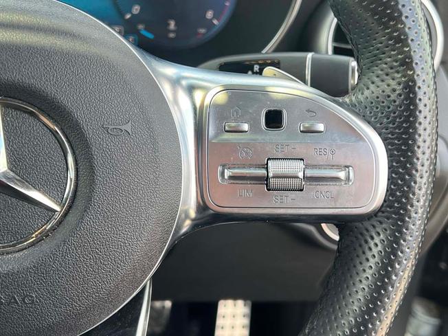 MERCEDES-BENZ Glc Photo 25