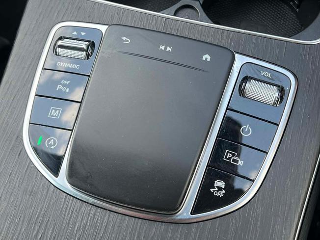 MERCEDES-BENZ Glc Photo 40