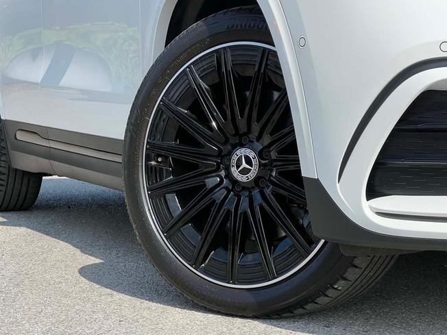 MERCEDES-BENZ GLA Photo 14