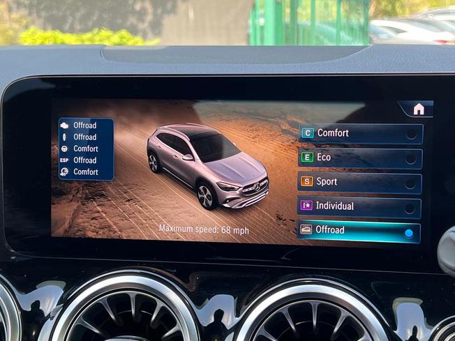 MERCEDES-BENZ GLA Photo 37