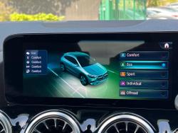 MERCEDES-BENZ GLA Photo 5