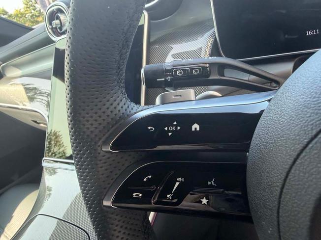 MERCEDES-BENZ Glc Photo 33