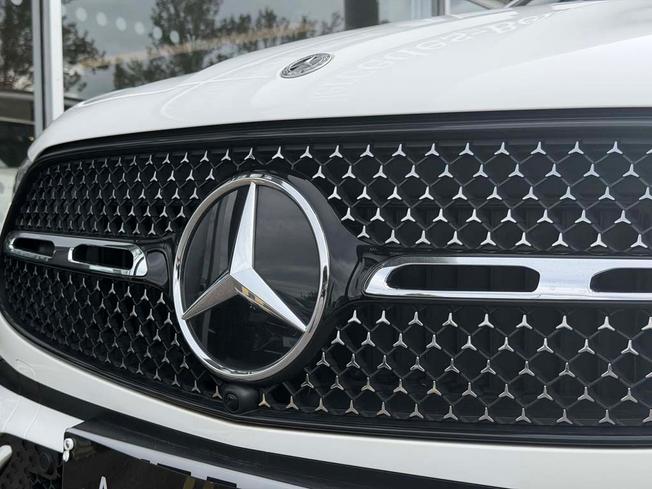 Mercedes-Benz GLC Photo 13