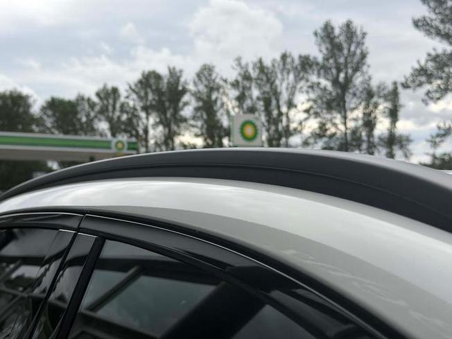 Mercedes-Benz GLC Photo 15