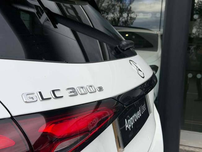 Mercedes-Benz GLC Photo 19
