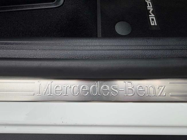 Mercedes-Benz GLC Photo 23