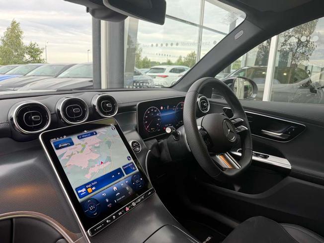 Mercedes-Benz GLC Photo 3
