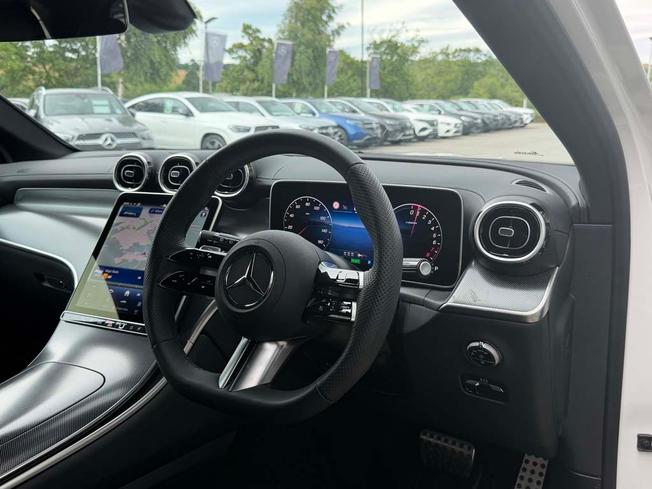Mercedes-Benz GLC Photo 40