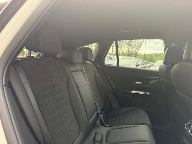 Mercedes-Benz GLC Photo 8