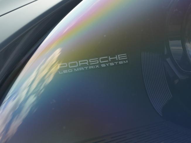 PORSCHE 911 Photo 37