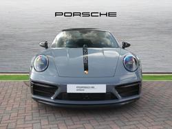 PORSCHE 911 Photo 4
