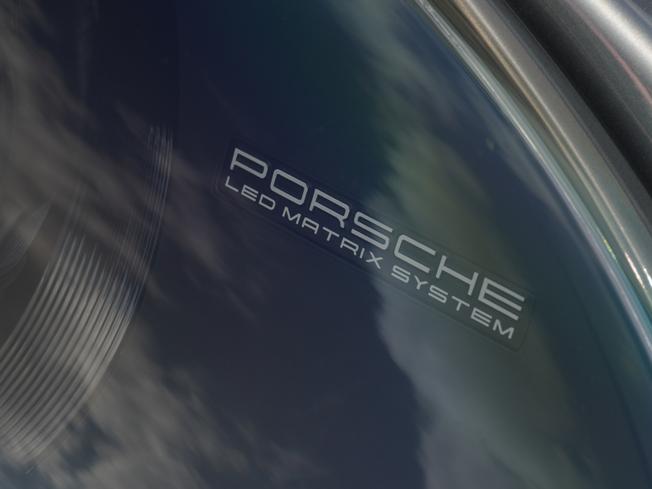 PORSCHE 911 Photo 44