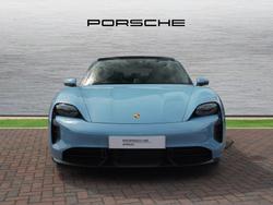 PORSCHE Taycan Photo 5