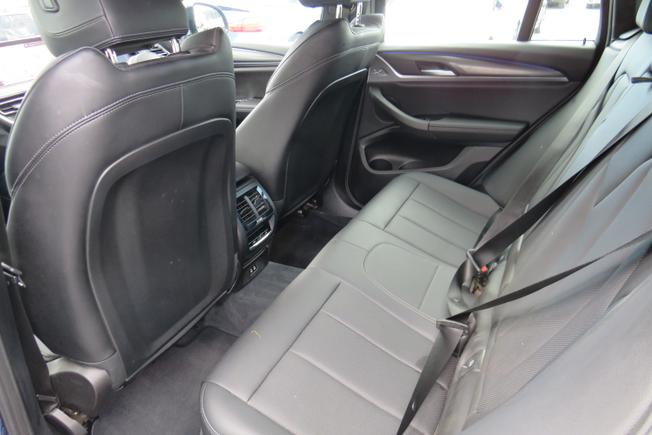 BMW X4 Photo 14