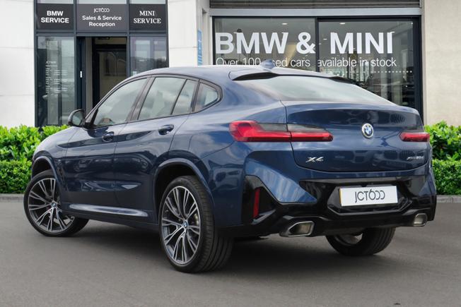 BMW X4 Photo 2