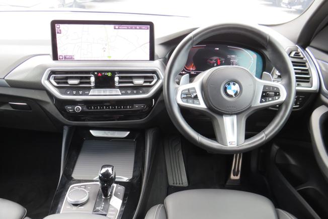 BMW X4 Photo 21