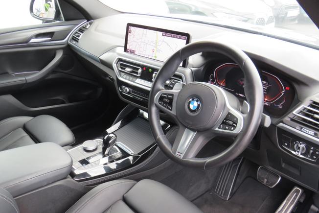 BMW X4 Photo 22