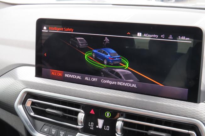 BMW X4 Photo 32