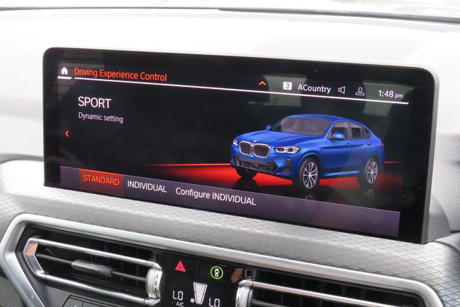 BMW X4 Photo 35