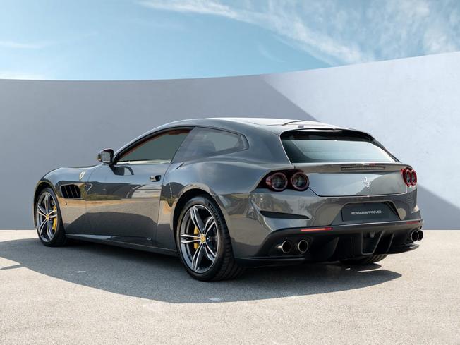 FERRARI Gtc4 Lusso Photo 4