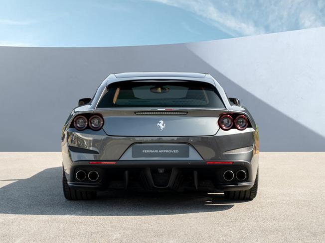 FERRARI Gtc4 Lusso Photo 8