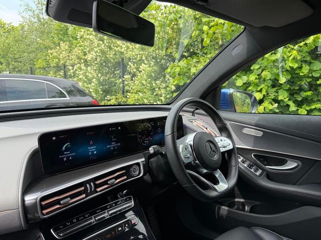 MERCEDES-BENZ EQC Photo 38