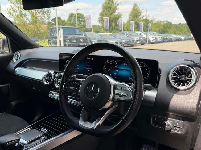 MERCEDES-BENZ GLB Photo 40