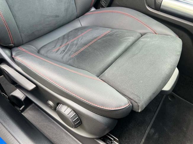 MERCEDES-BENZ GLA Photo 45