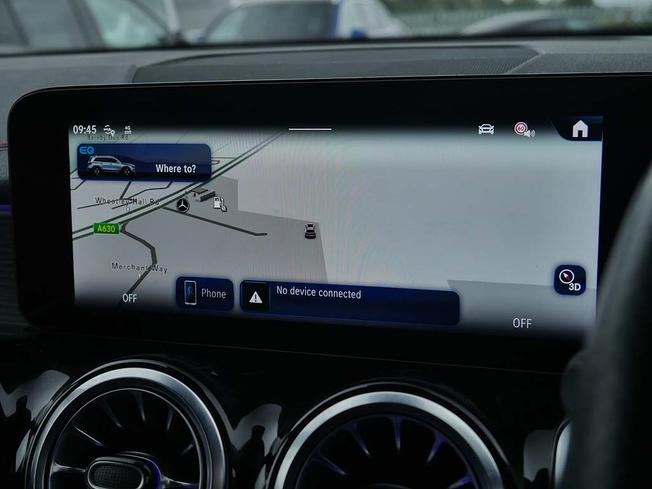 MERCEDES-BENZ Eqb Photo 22