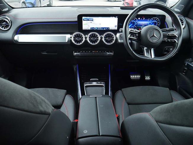 MERCEDES-BENZ Eqb Photo 44