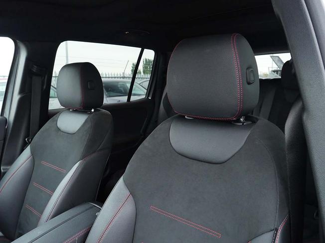 MERCEDES-BENZ Eqb Photo 46